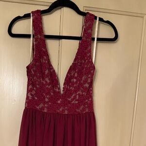 Lulus make way for wonderful lace dress